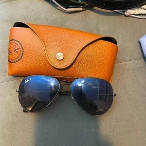 Ray-Ban Black Gradient Aviator Sunglasses Classic Design unisex with case